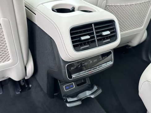 New 2026 Mercedes-Benz GLS 450 4MATIC image 27