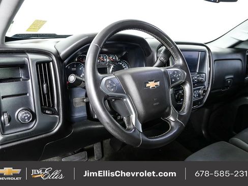 Used 2018 Chevrolet Silverado 1500 LT w/ LT Eassist Package image 4