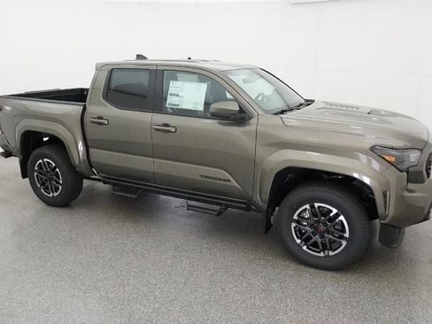 New 2026 Toyota Tacoma TRD Sport image 12