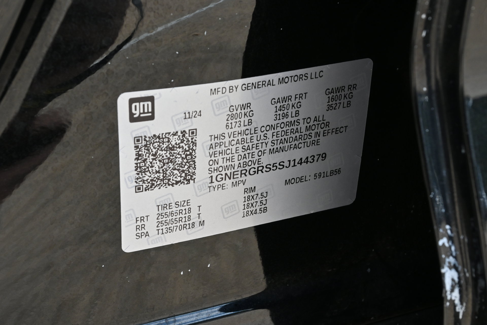 Used 2025 Chevrolet Traverse LT FWD image 29