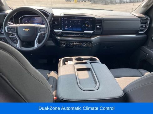 Certified 2024 Chevrolet Silverado 1500 LT AWD/4WD image 5