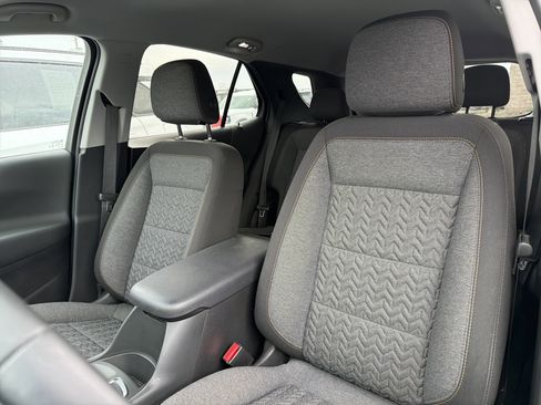 Used 2024 Chevrolet Equinox LT AWD/4WD image 7