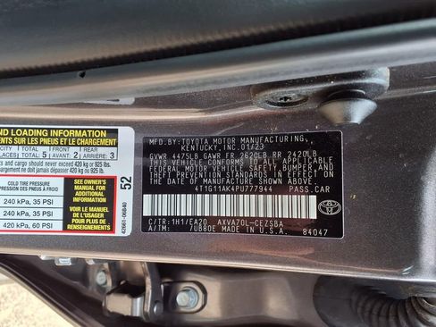Used 2023 Toyota Camry SE FWD image 13