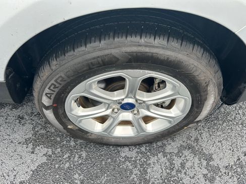 Used 2020 Ford EcoSport SE image 35