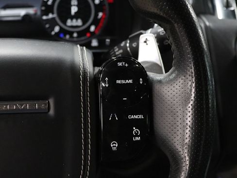 Used 2020 Land Rover Range Rover Sport SVR image 29