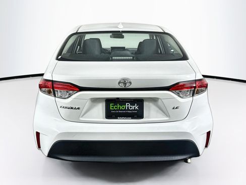 Used 2024 Toyota Corolla LE FWD image 7
