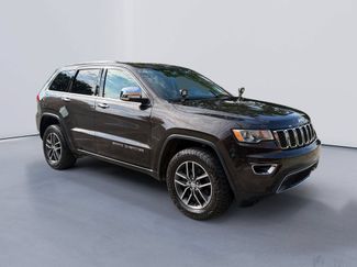 Used 2017 Jeep Grand Cherokee Limited AWD/4WD video 1