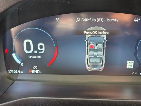 Certified 2025 Ford Explorer Active image 20