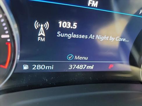 Used 2023 Buick Envision Avenir image 19