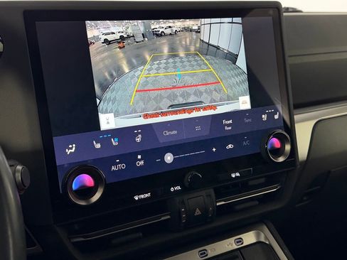 Used 2024 Lexus GX 550 w/ Cold Area Package image 19