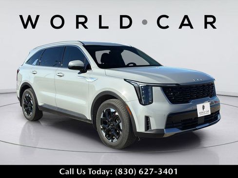 Certified 2025 Kia Sorento S image 16