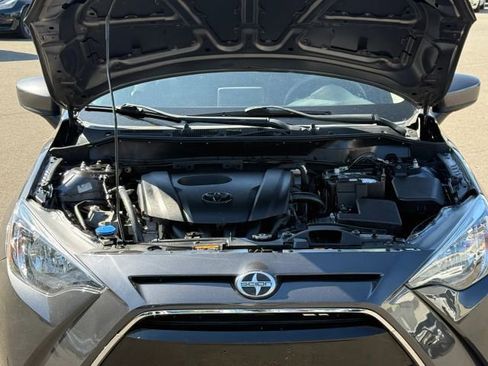 Used 2016 Scion iA FWD image 11