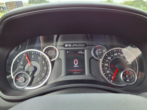 Used 2026 RAM 2500 Big Horn AWD/4WD image 11