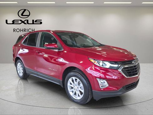 Used 2021 Chevrolet Equinox LT image 3