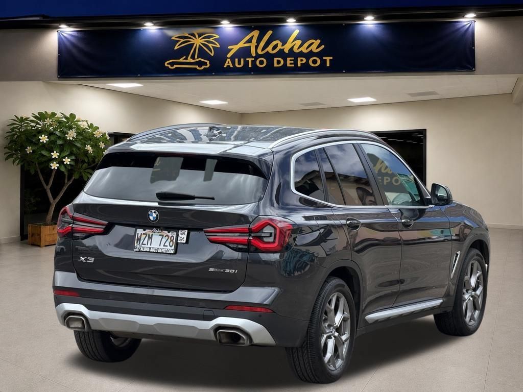 Used 2024 BMW X3 sDrive30i w/ Convenience Package RWD image 5