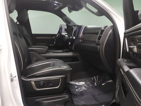 Used 2019 RAM 1500 Limited AWD/4WD image 15