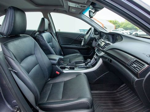 Used 2015 Honda Accord EX-L image 19