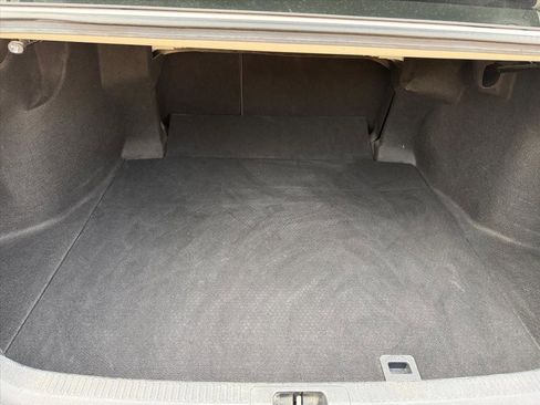 Used 2020 Toyota Camry SE image 20