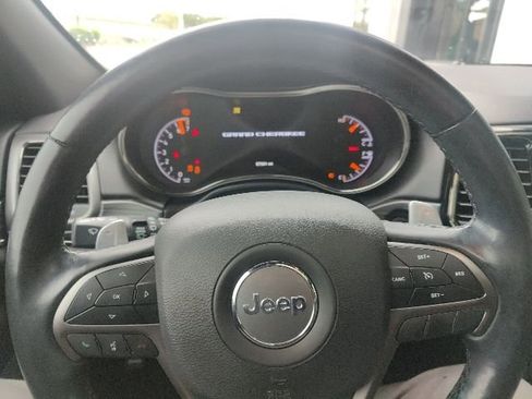Used 2020 Jeep Grand Cherokee Limited X image 17