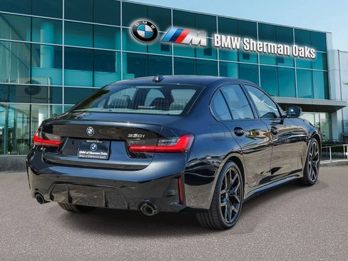 Used 2026 BMW 330i Sedan w/ M Sport Package RWD image 4