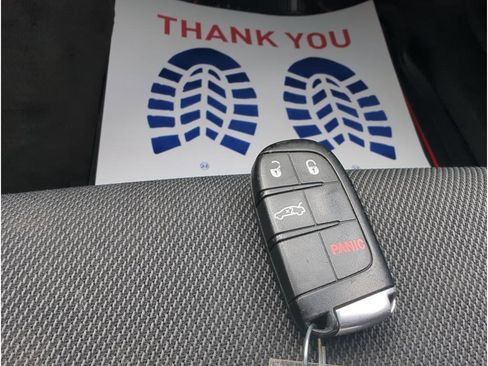 Used 2019 Dodge Charger SXT image 22