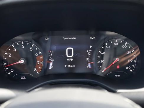 Used 2025 Jeep Compass Limited AWD/4WD image 18