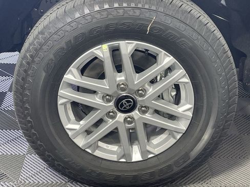 New 2026 Toyota Tundra SR5 image 9