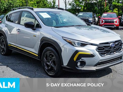 Used 2025 Subaru Crosstrek 2.5i Sport AWD/4WD image 3