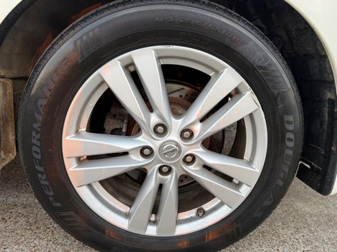 Used 2015 Nissan Quest Platinum image 20