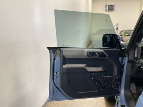 Used 2023 Ford Bronco Everglades image 21