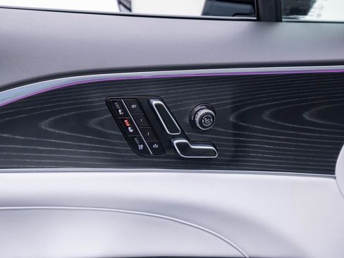 Certified 2024 Cadillac Lyriq Luxury w/ LPO, Floor Liner Package image 19