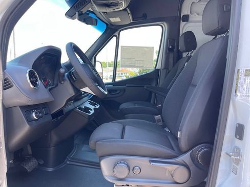 New 2026 Mercedes-Benz Sprinter 2500 image 12