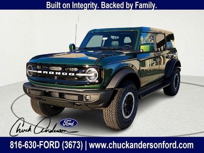 New 2025 Ford Bronco Outer Banks w/ Sasquatch Package