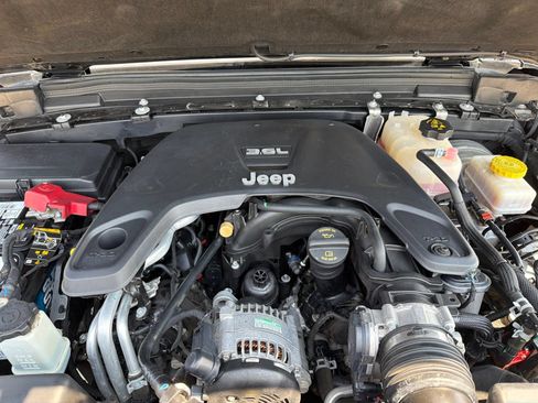 Used 2020 Jeep Wrangler Unlimited Sport S AWD/4WD image 12