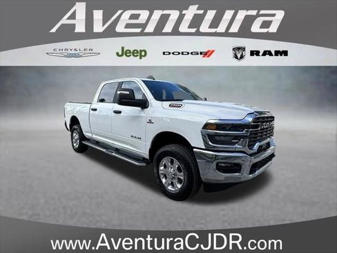 Used 2026 RAM 2500 Big Horn AWD/4WD image 1
