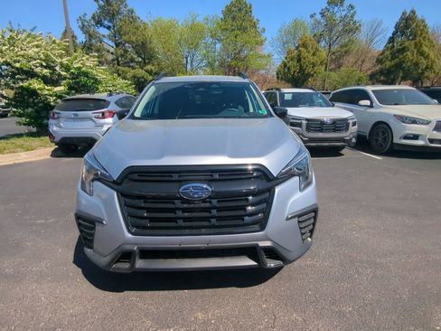 Used 2026 Subaru Ascent Premium image 8