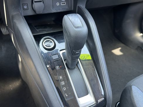Used 2023 Nissan Versa SV FWD image 28
