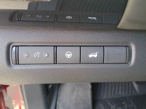 New 2026 Nissan Pathfinder SV image 26