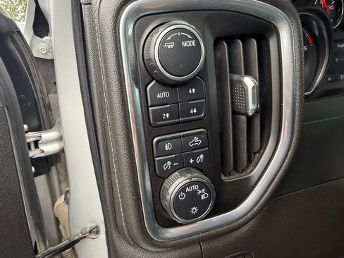 Used 2022 Chevrolet Silverado 3500 LT w/ Convenience Package AWD/4WD image 16