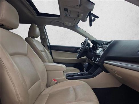 Used 2018 Subaru Outback 2.5i Limited image 16