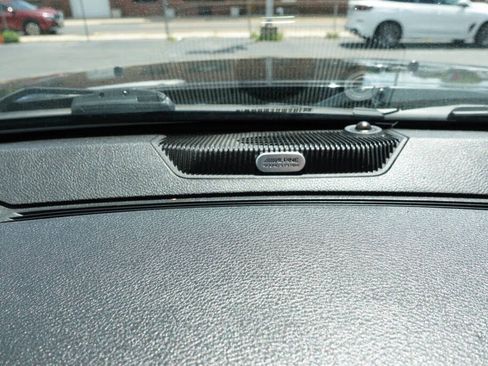 Used 2022 RAM 1500 Classic SLT w/ Electronics Convenience Group AWD/4WD image 43