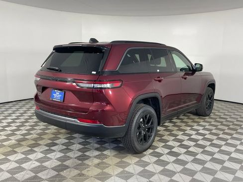 New 2026 Jeep Grand Cherokee Altitude AWD/4WD image 6