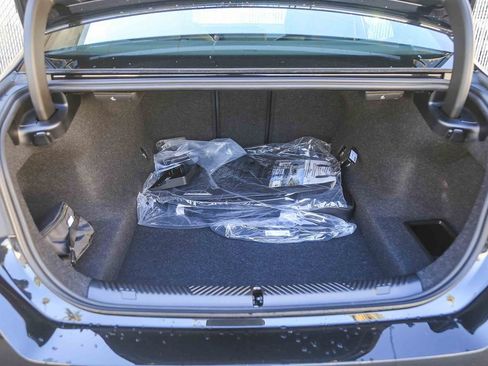 Used 2026 BMW 530i w/ M Sport Package RWD image 22
