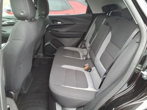 New 2026 Chevrolet TrailBlazer LT w/ Convenience Package FWD image 7