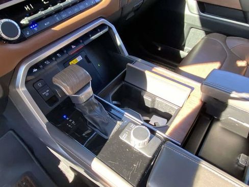 Used 2022 Toyota Tundra 1794 Edition image 18