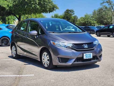 Used 2017 Honda Fit LX image 3