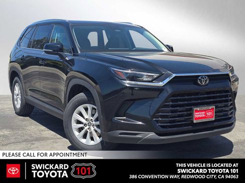 Used 2024 Toyota Grand Highlander AWD image 1