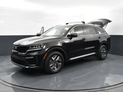 Used 2021 Kia Sorento S image 35