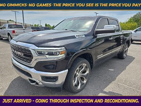 Used 2020 RAM 1500 Limited RWD image 3