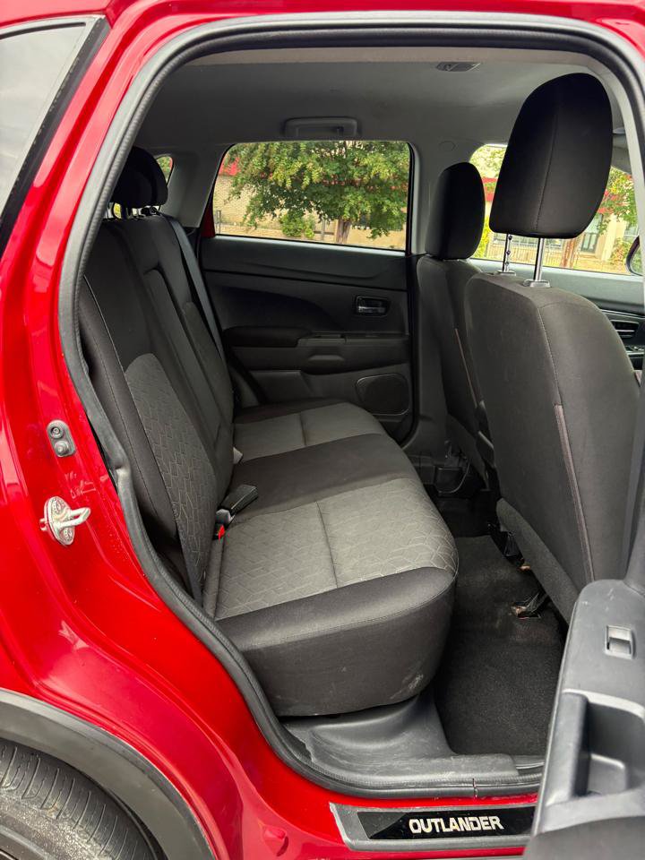Used 2021 Mitsubishi Outlander Sport ES AWD/4WD image 15